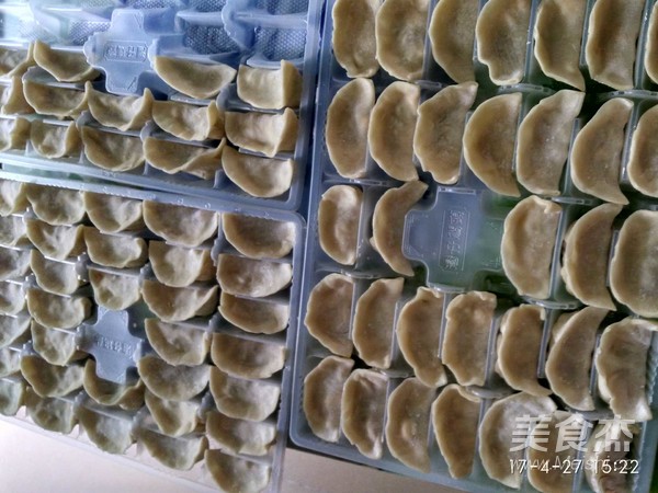 教你包餃子的做法-其它口味其它工藝菜譜-易網(wǎng)健康養(yǎng)生網(wǎng) 教你包餃子的做法-其它口味其它工藝菜譜
