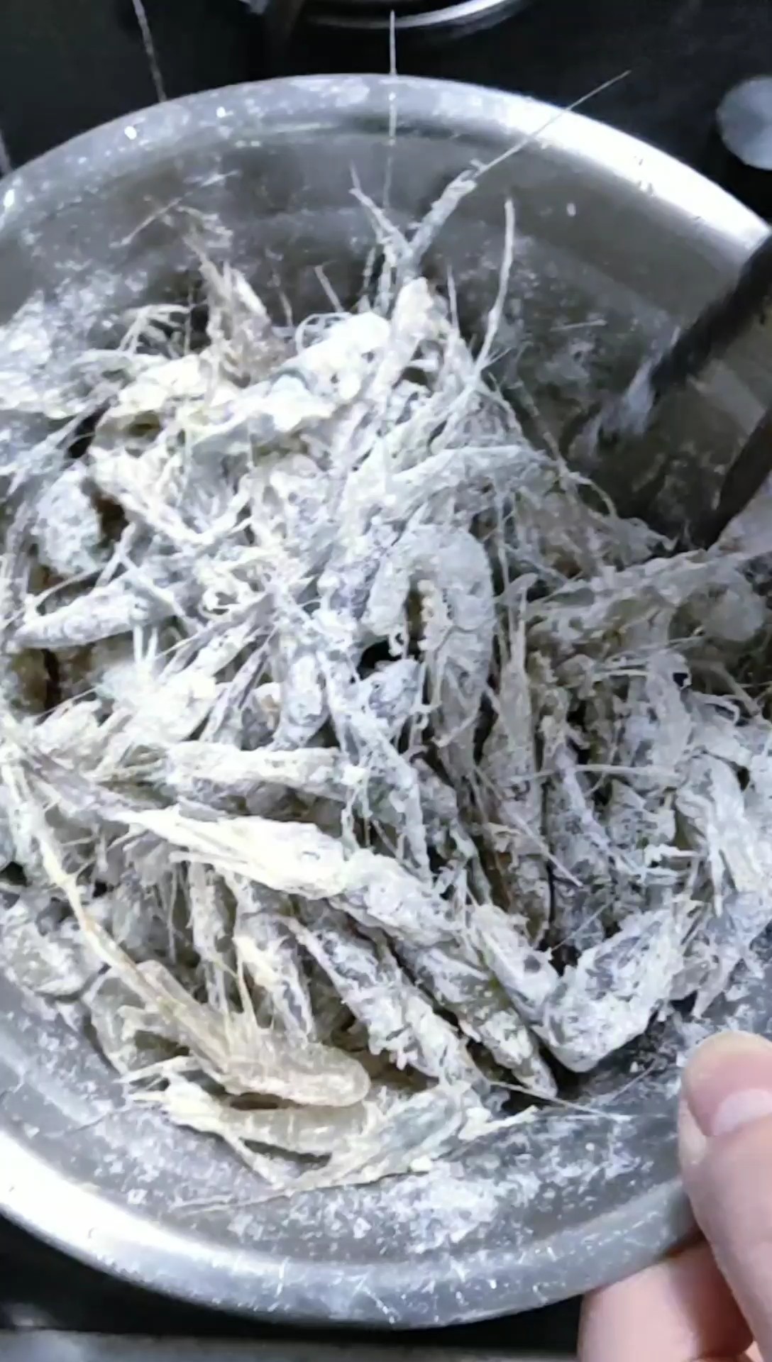 香煎小河蝦的做法-咸鮮味煎菜譜