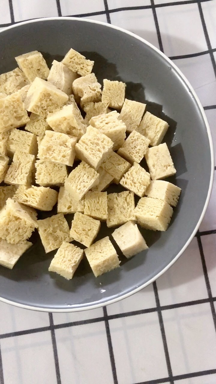 咖喱凍豆腐的做法-咖喱味炒菜譜