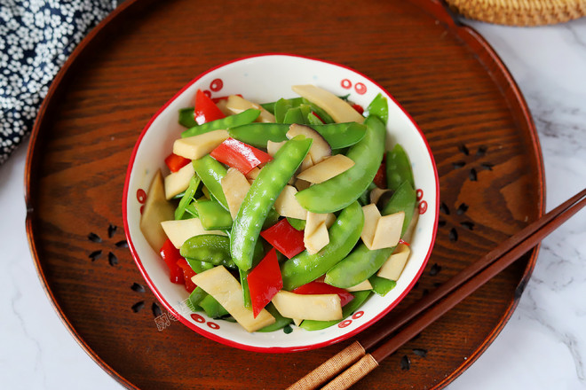 杏鮑菇炒荷蘭豆的做法-家常味炒菜譜-易網健康養生網 杏鮑菇炒荷蘭豆的做法-家常味炒菜譜
