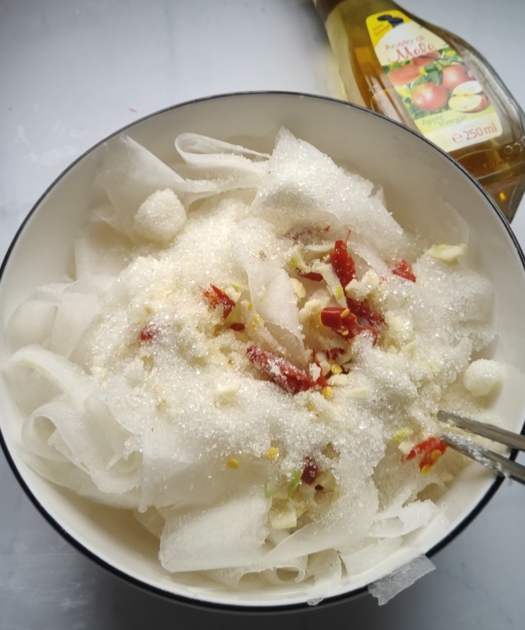 蘋果醋白玉蘿卜的做法-酸辣味拌菜譜