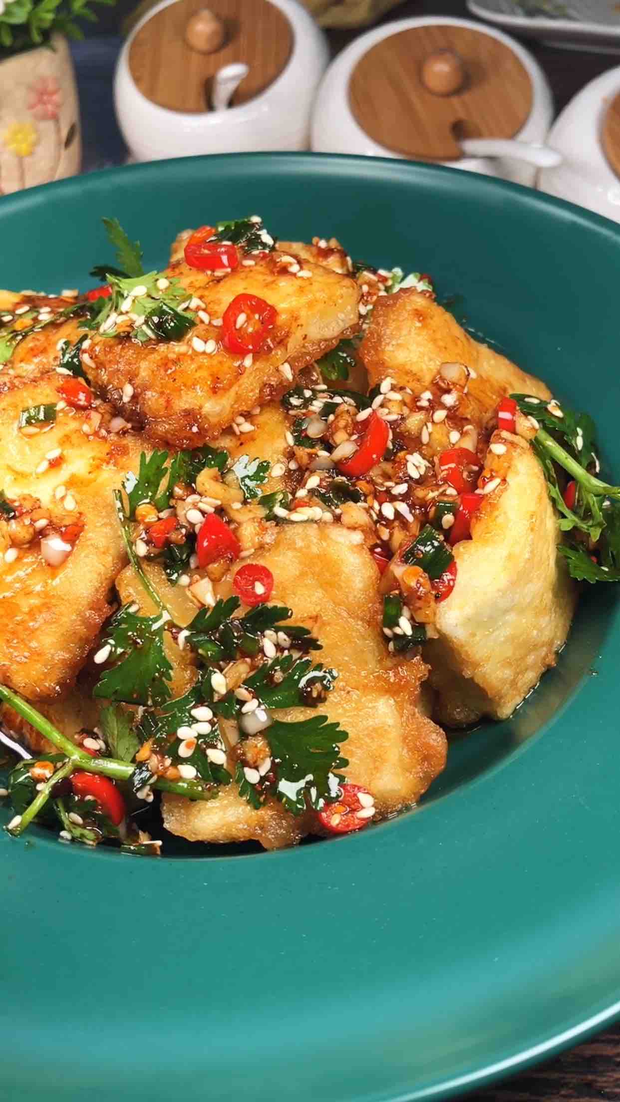 開胃豆腐小菜的做法-香辣味拌菜譜-易網(wǎng)健康養(yǎng)生網(wǎng) 開胃豆腐小菜的做法-香辣味拌菜譜