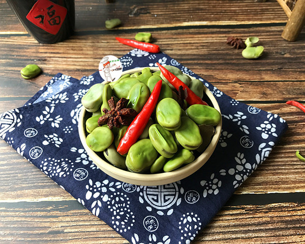 五香蠶豆的做法-五香味煮菜譜-易網健康養生網 五香蠶豆的做法-五香味煮菜譜