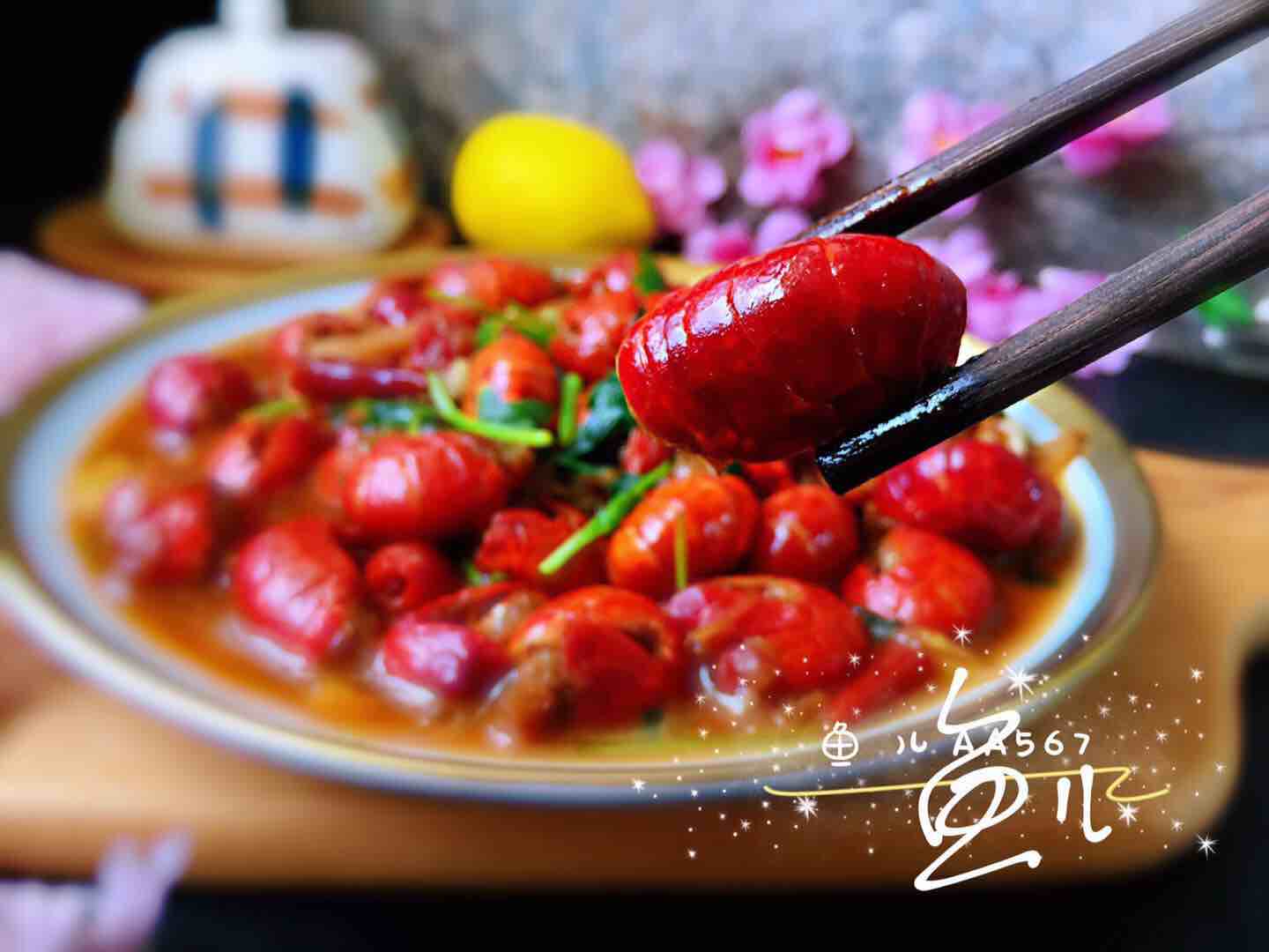 香辣龍蝦尾的做法-香辣味炒菜譜-易網(wǎng)健康養(yǎng)生網(wǎng) 香辣龍蝦尾的做法-香辣味炒菜譜