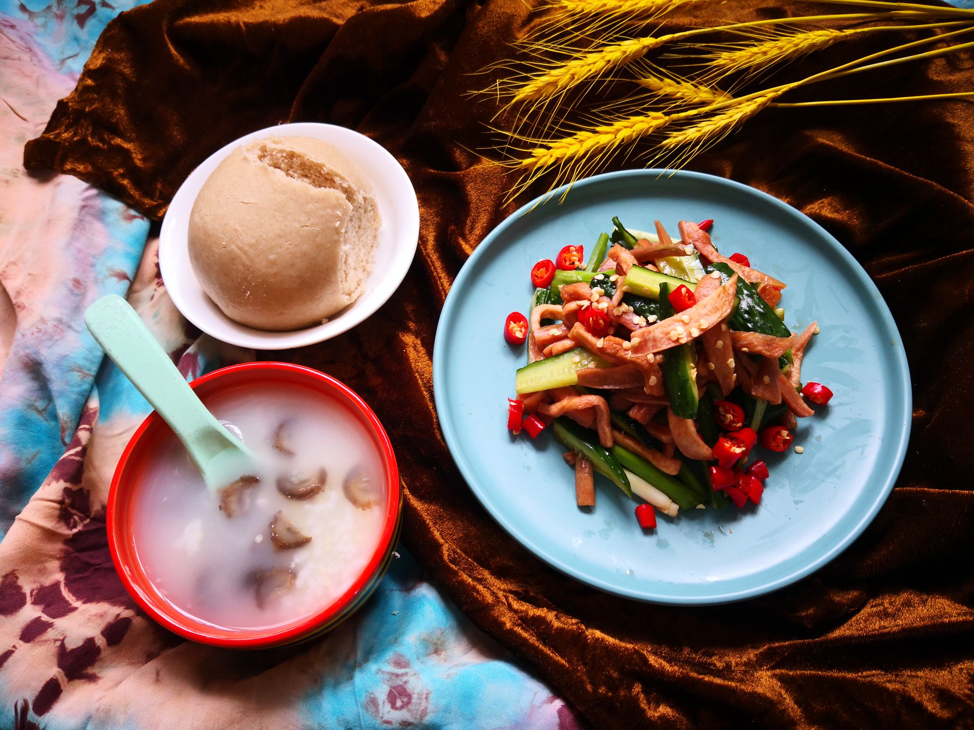小米辣蘿卜干的做法-酸辣味拌菜譜-易網健康養生網 小米辣蘿卜干的做法-酸辣味拌菜譜