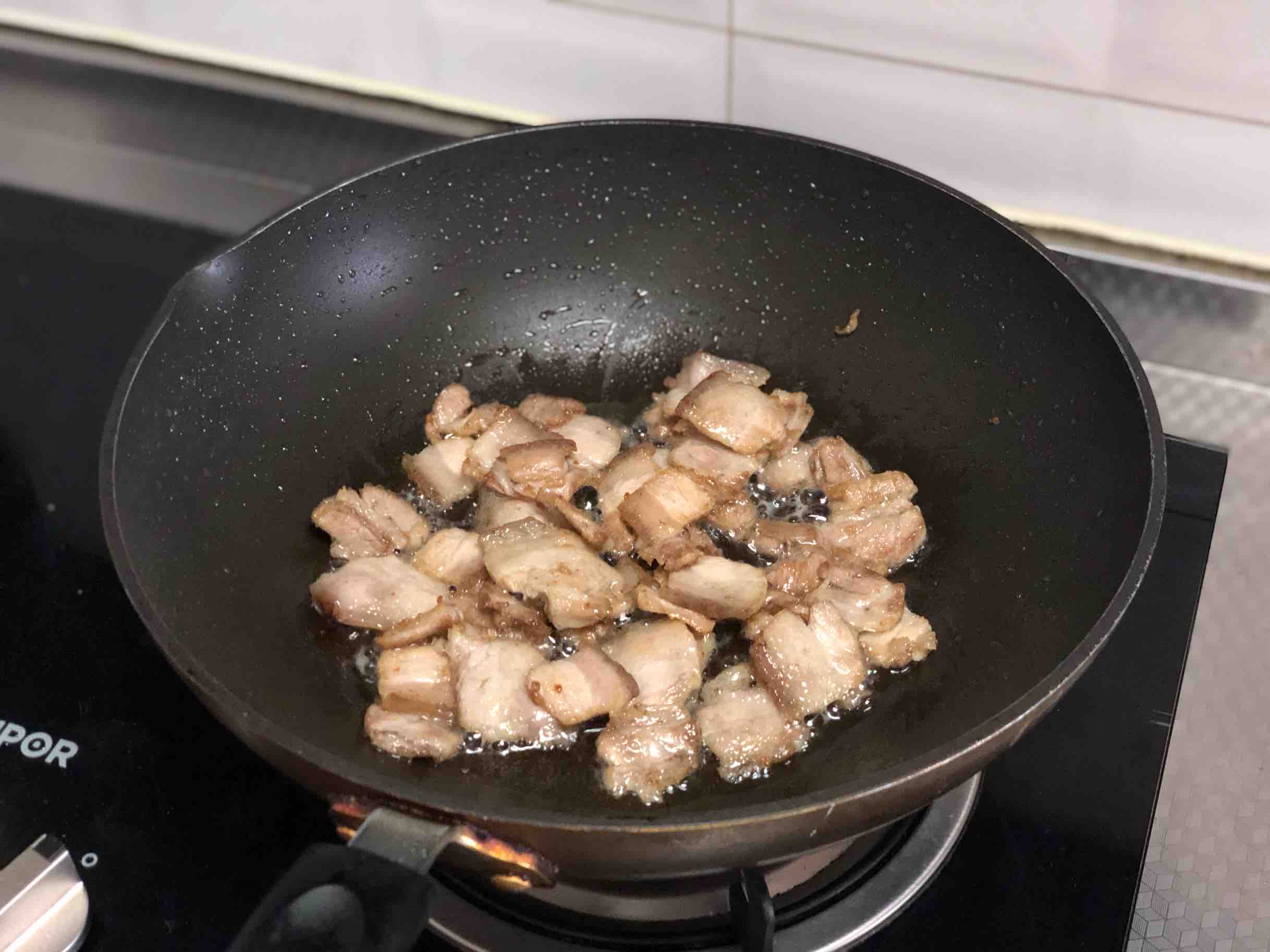 回鍋肉的做法-香辣味炒菜譜
