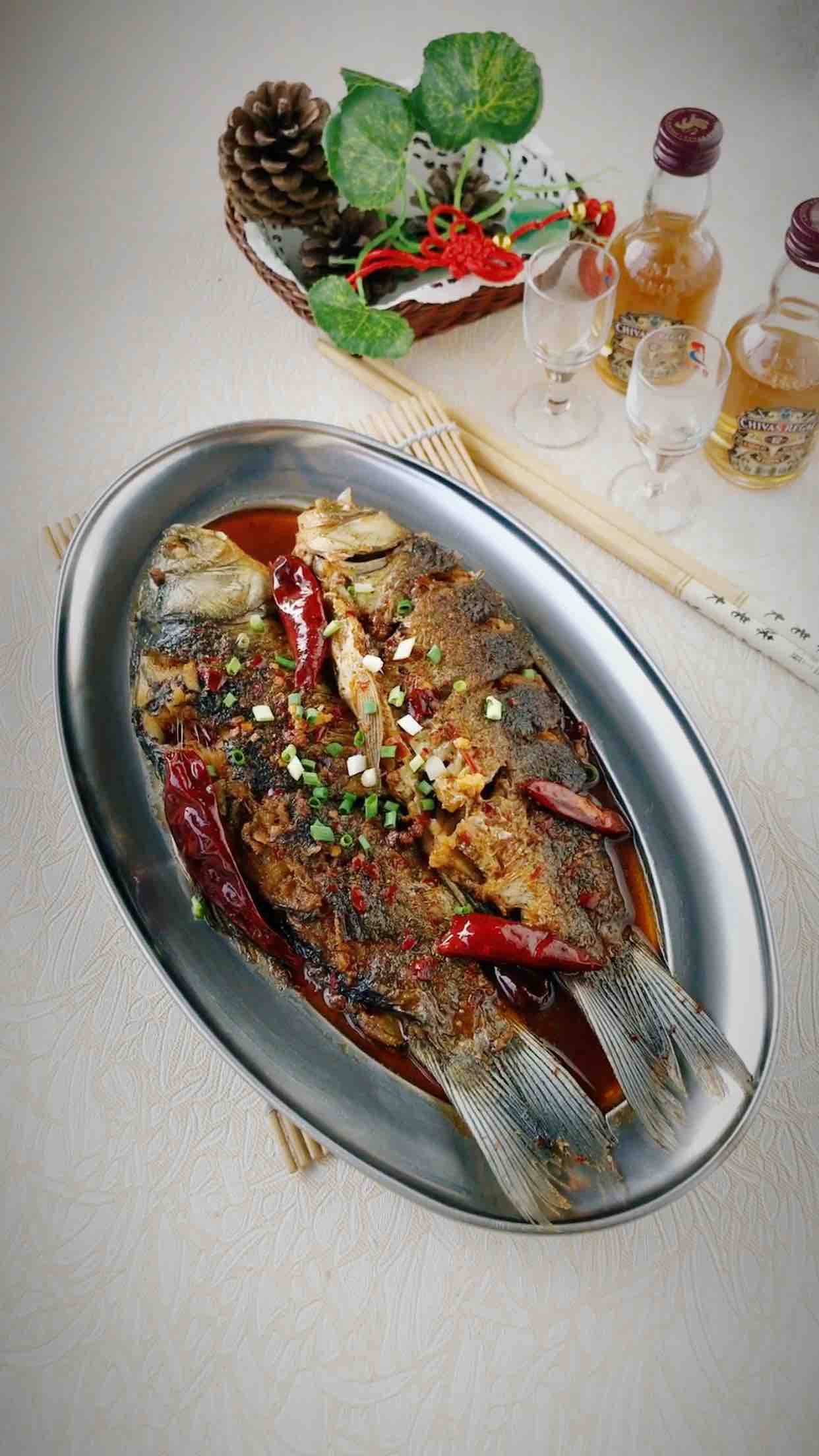 麻辣鯽魚的做法-麻辣味燒菜譜-易網健康養生網 麻辣鯽魚的做法-麻辣味燒菜譜