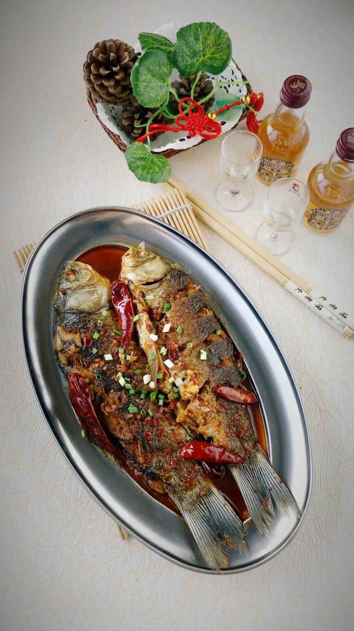 麻辣鯽魚的做法-麻辣味燒菜譜-易網健康養生網 麻辣鯽魚的做法-麻辣味燒菜譜