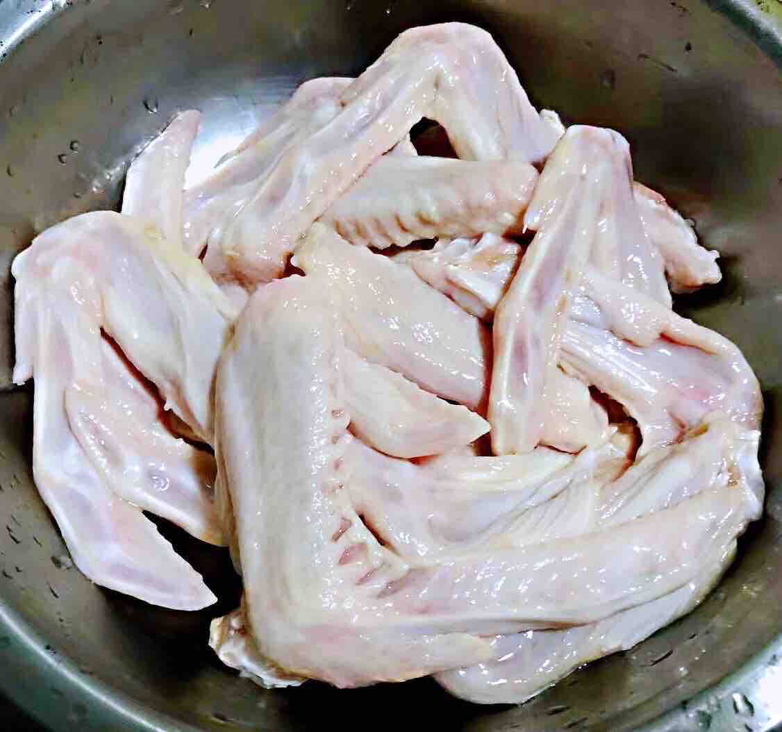 麻辣鴨翅的做法-麻辣味燉菜譜-易網<a href=http://www.weilaijie.cn/ target=_blank class=infotextkey>健康養生</a>網 麻辣鴨翅的做法-麻辣味燉菜譜