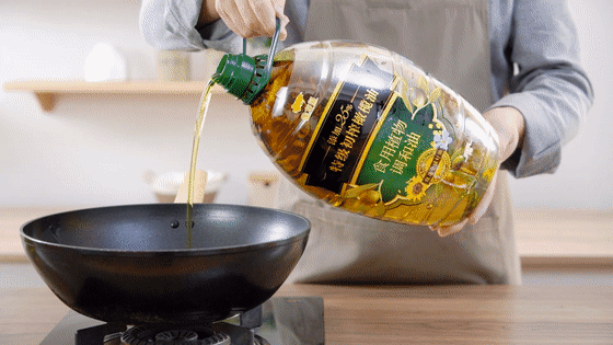 荷塘小炒【孔老師教做菜】的做法-家常味炒菜譜-易網(wǎng)健康養(yǎng)生網(wǎng) 荷塘小炒【孔老師教做菜】的做法-家常味炒菜譜