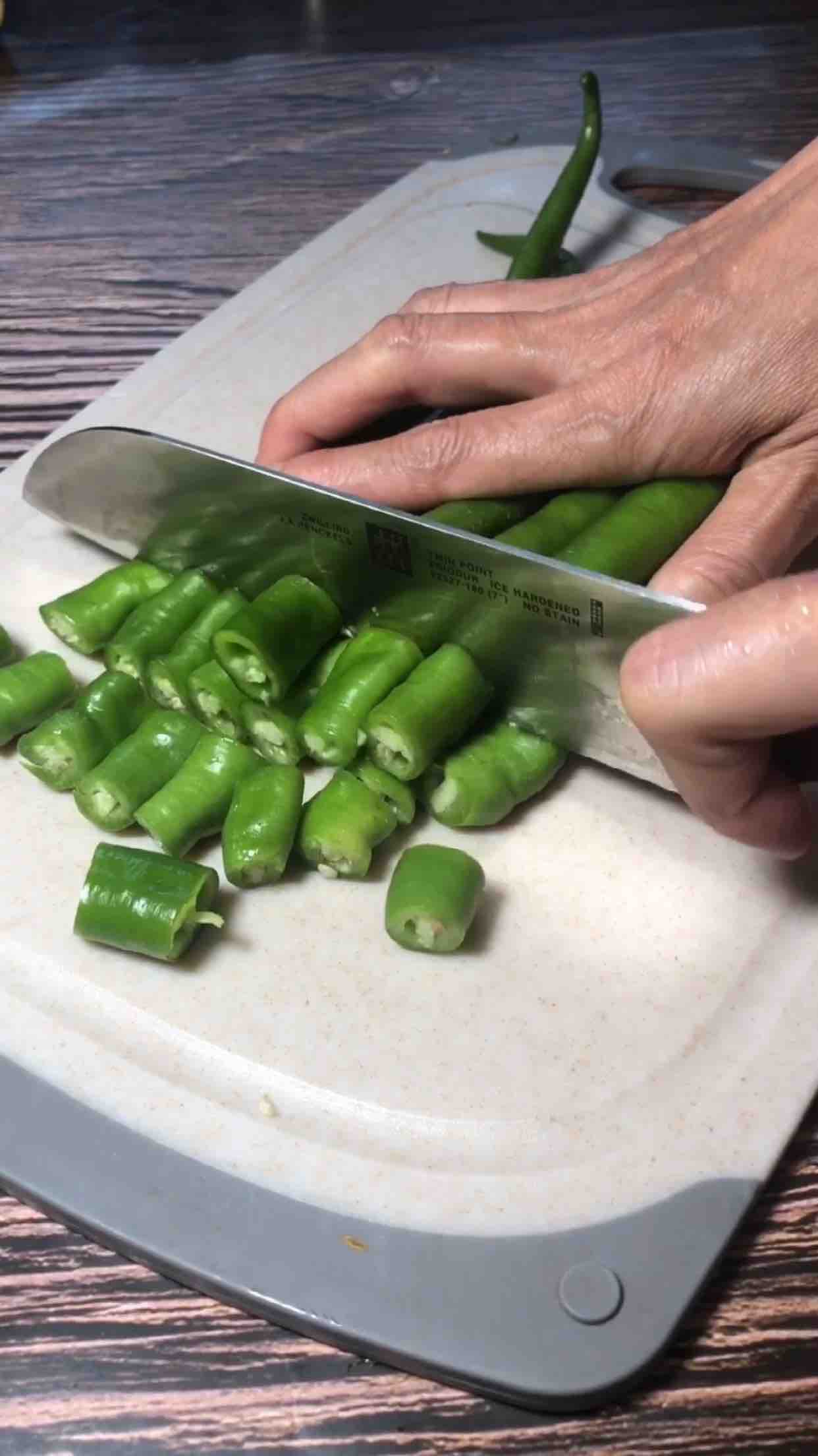 香辣黃瓜小菜的做法-香辣味腌菜譜