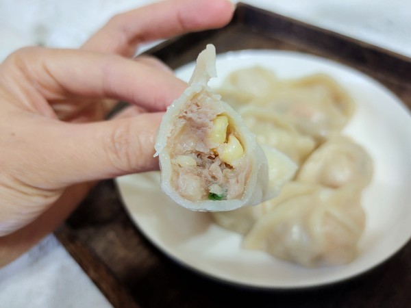 蝦仁玉米豬肉蒸餃的做法-咸鮮味蒸菜譜-易網健康養生網 蝦仁玉米豬肉蒸餃的做法-咸鮮味蒸菜譜