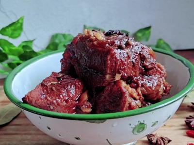 #冬至大如年#冬至進(jìn)補多吃牛肉，懶人做法…鹵牛肉的做法-五香味鹵菜譜