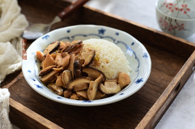 香菇香干雞肉蓋澆飯的做法-咸鮮味炒菜譜-易網(wǎng)健康養(yǎng)生網(wǎng) 香菇香干雞肉蓋澆飯的做法-咸鮮味炒菜譜
