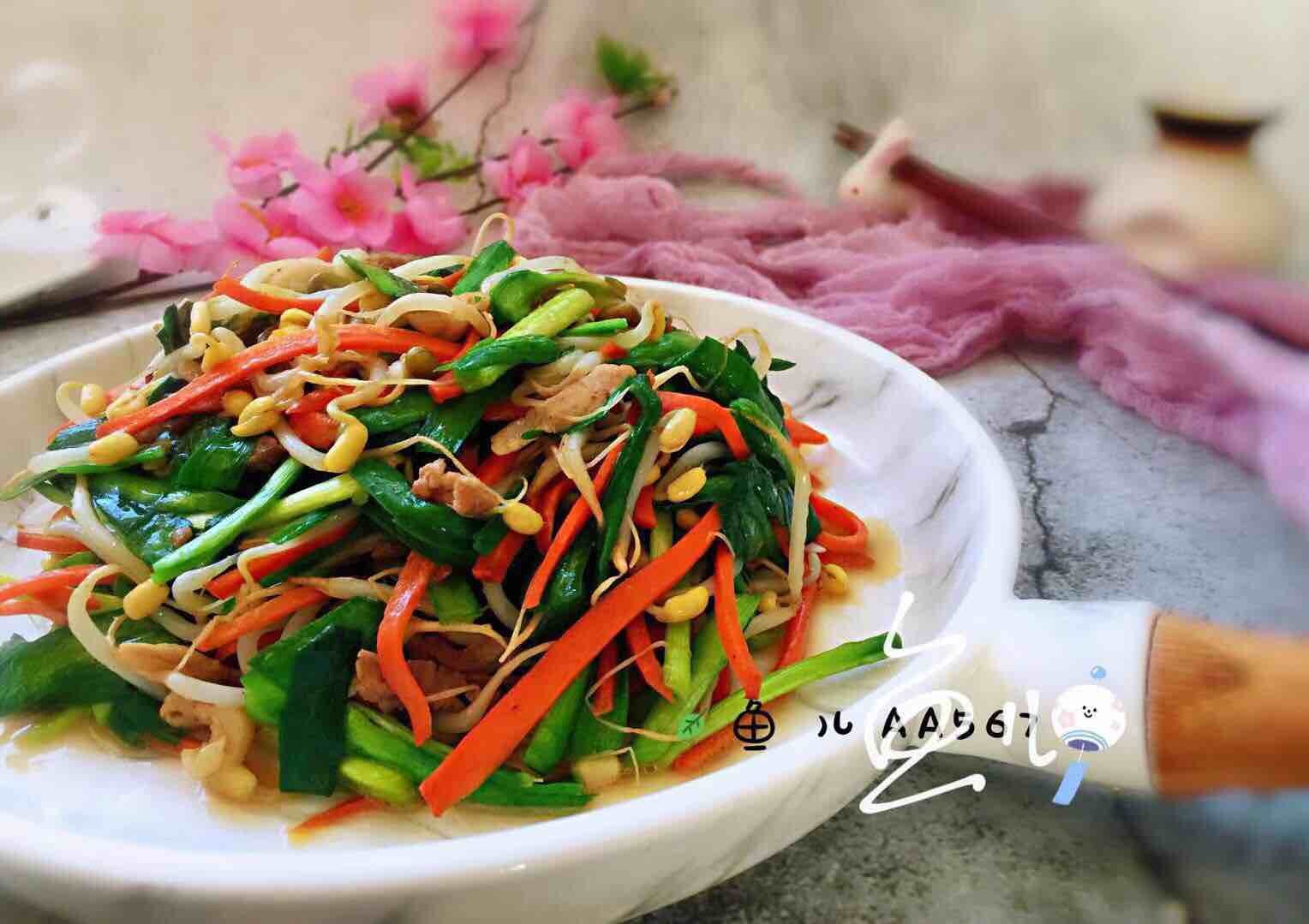 豆芽炒韭菜的做法-家常味炒菜譜-易網健康養生網 豆芽炒韭菜的做法-家常味炒菜譜