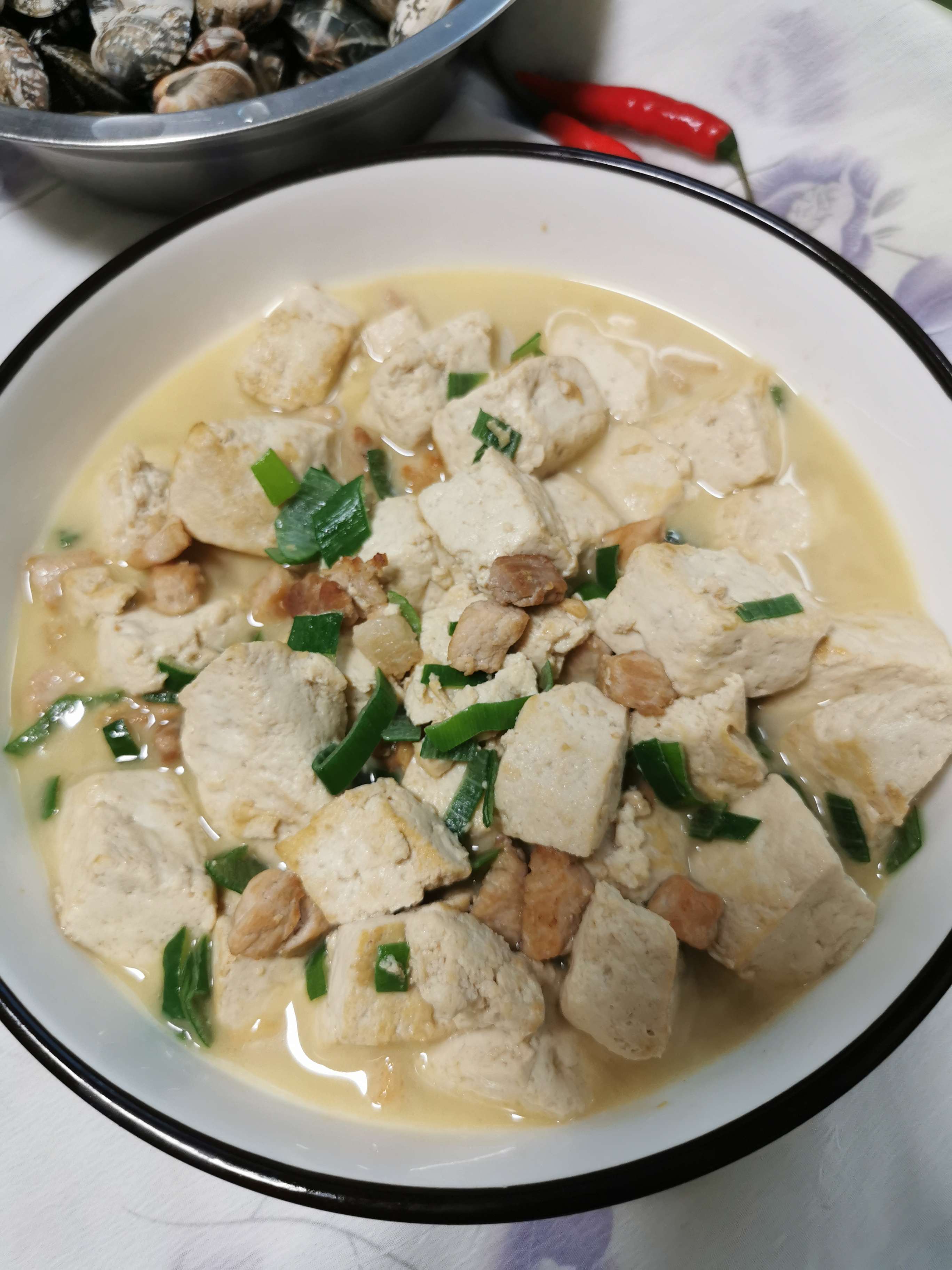 肉丁豆腐的做法-家常味燉菜譜-易網健康養生網 肉丁豆腐的做法-家常味燉菜譜