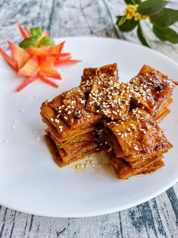冷吃千張的做法-香辣味煎菜譜-易網(wǎng)健康養(yǎng)生網(wǎng) 冷吃千張的做法-香辣味煎菜譜