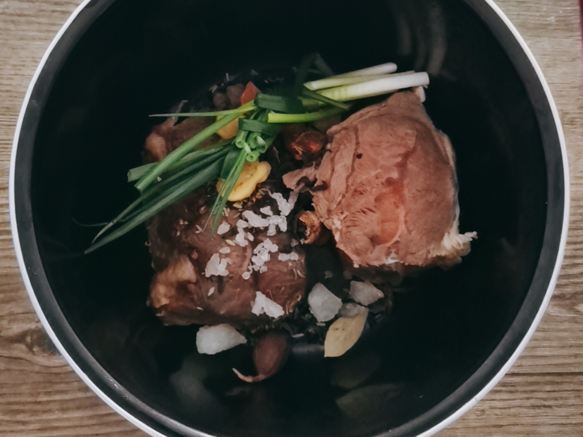 大口喝酒,大口吃肉,水滸醬牛肉客官嘗嘗看?的做法-咸鮮味醬菜譜-易網(wǎng)健康養(yǎng)生網(wǎng) 大口喝酒,大口吃肉,水滸醬牛肉客官嘗嘗看?的做法-咸鮮味醬菜譜