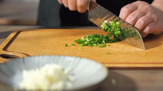 糖醋茄子拌飯的做法-酸甜味炒菜譜-易網<a href=http://www.weilaijie.cn/ target=_blank class=infotextkey>健康養(yǎng)生</a>網 糖醋茄子拌飯的做法-酸甜味炒菜譜