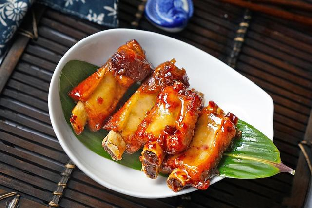懶人版糖醋排骨的做法-酸甜味炒菜譜-易網(wǎng)健康養(yǎng)生網(wǎng) 懶人版糖醋排骨的做法-酸甜味炒菜譜