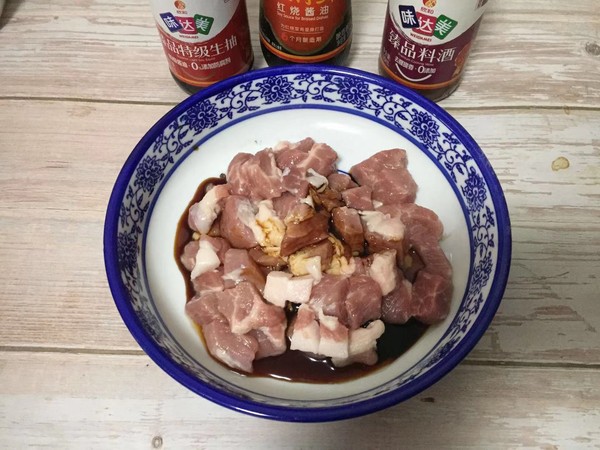 雪菜肉丁手搟面的做法-咸鮮味煮菜譜-易網健康養生網 雪菜肉丁手搟面的做法-咸鮮味煮菜譜