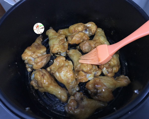 奧爾良烤雞翅根的做法-香辣味烤菜譜-易網健康養生網 奧爾良烤雞翅根的做法-香辣味烤菜譜