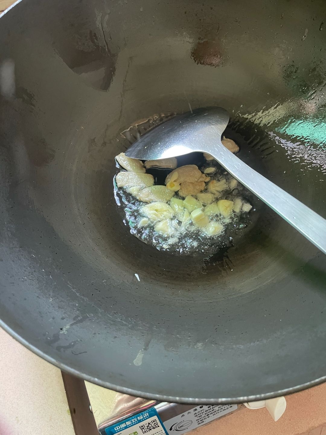 炒豬血的做法-咸鮮味炒菜譜-易網健康養生網 炒豬血的做法-咸鮮味炒菜譜