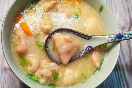 膠原蛋白的功效與作用,女性補充膠原蛋白要常吃這道菜-易網(wǎng)健康<a href=http://www.weilaijie.cn/jkys/ target=_blank class=infotextkey>養(yǎng)生</a>網(wǎng) 膠原蛋白的功效與作用,女性補充膠原蛋白要常吃這道菜