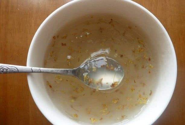 女人每天吃葛根粉好嗎，能養(yǎng)顏?zhàn)o(hù)膚！