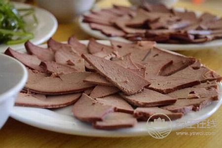 冬季皮膚干裂有哪些護理方法?