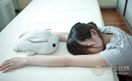 為什么中國人愛睡午覺?有什么說法嗎 為什么中國人愛睡午覺?有什么說法嗎