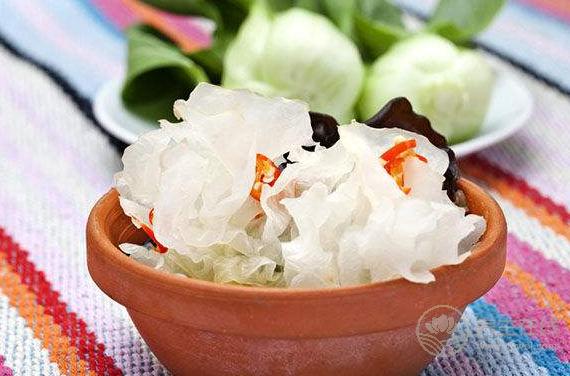 秋季潤肺清肺吃什么好？這3種方法，確實不錯，潤肺養顏