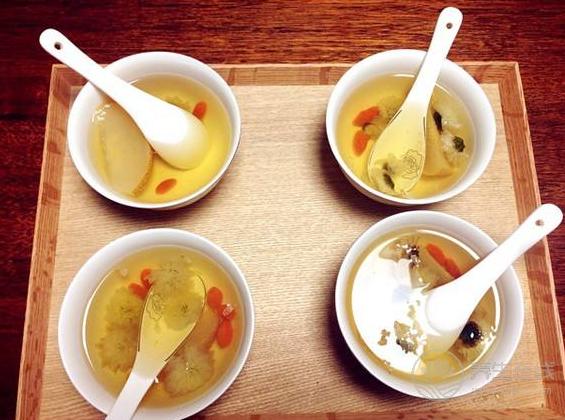 秋季潤肺清肺吃什么好？這3種方法，確實不錯，潤肺養顏