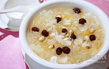 孕婦秋燥有哪些癥狀？孕婦預(yù)防秋燥的食譜