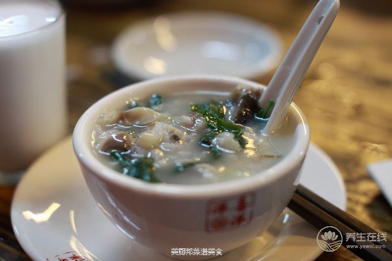 夏季清熱利濕多吃豆 推薦5道豆類食譜-易網<a href=http://www.weilaijie.cn/ target=_blank class=infotextkey>健康養生</a>網 夏季清熱利濕多吃豆 推薦5道豆類食譜