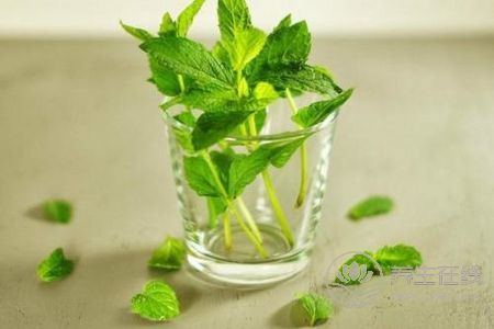 秋季吃什么降肝火?秋季怎么調理肝火?