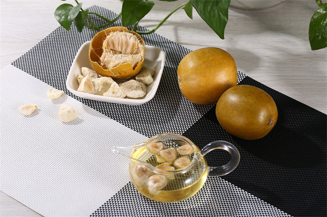 秋天上火適合吃羅漢果嗎?羅漢果的食用方法-易網健康<a href=http://www.weilaijie.cn/jkys/ target=_blank class=infotextkey>養生</a>網 秋天上火適合吃羅漢果嗎?羅漢果的食用方法