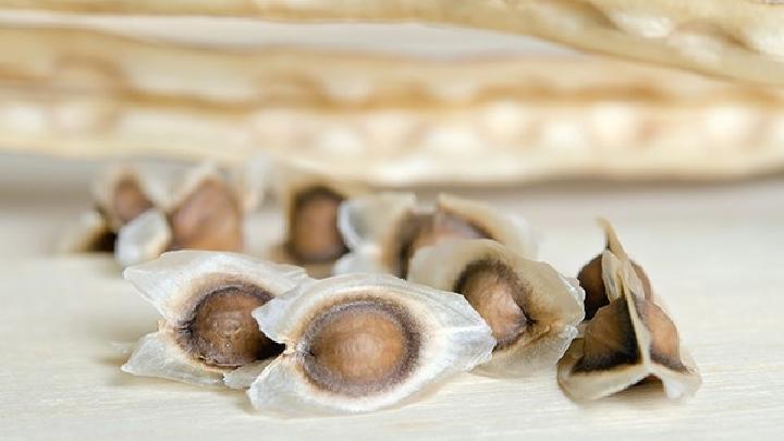男人冬季上火應(yīng)該吃哪些食物降火 男人上火應(yīng)多吃這5種食物來(lái)降火