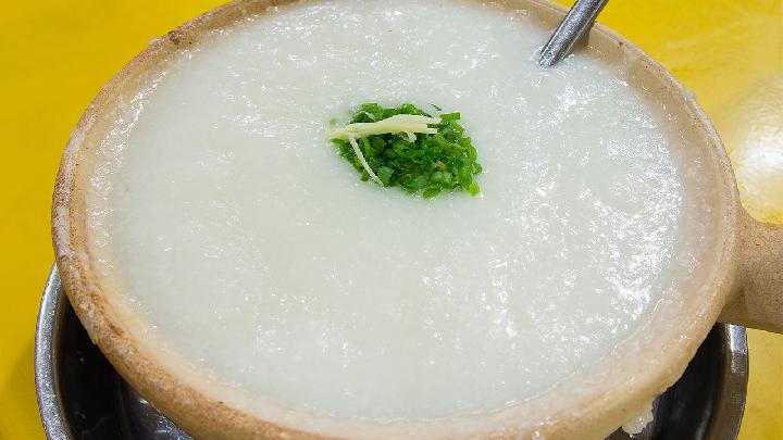 推薦三款常見藥膳粥 抵抗春困需滋陰養肝