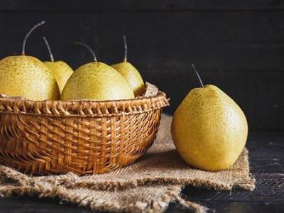 處暑養(yǎng)生吃什么？ 適當(dāng)吃些梨和蘋(píng)果