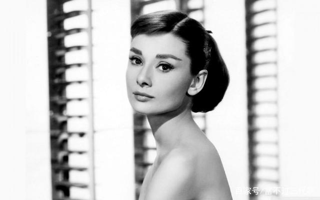 全球眼睛最美的6位女星：眼睛顏色各異，最后一位美得顛倒眾生！