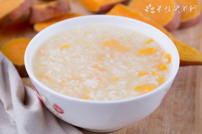 心悶想吐按什么穴位