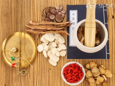 中醫(yī)治療痤瘡的方法