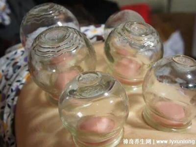 女人喝黃芪精一個(gè)月后的效果，面色紅潤(rùn)/浮腫消失(4種人不宜喝)